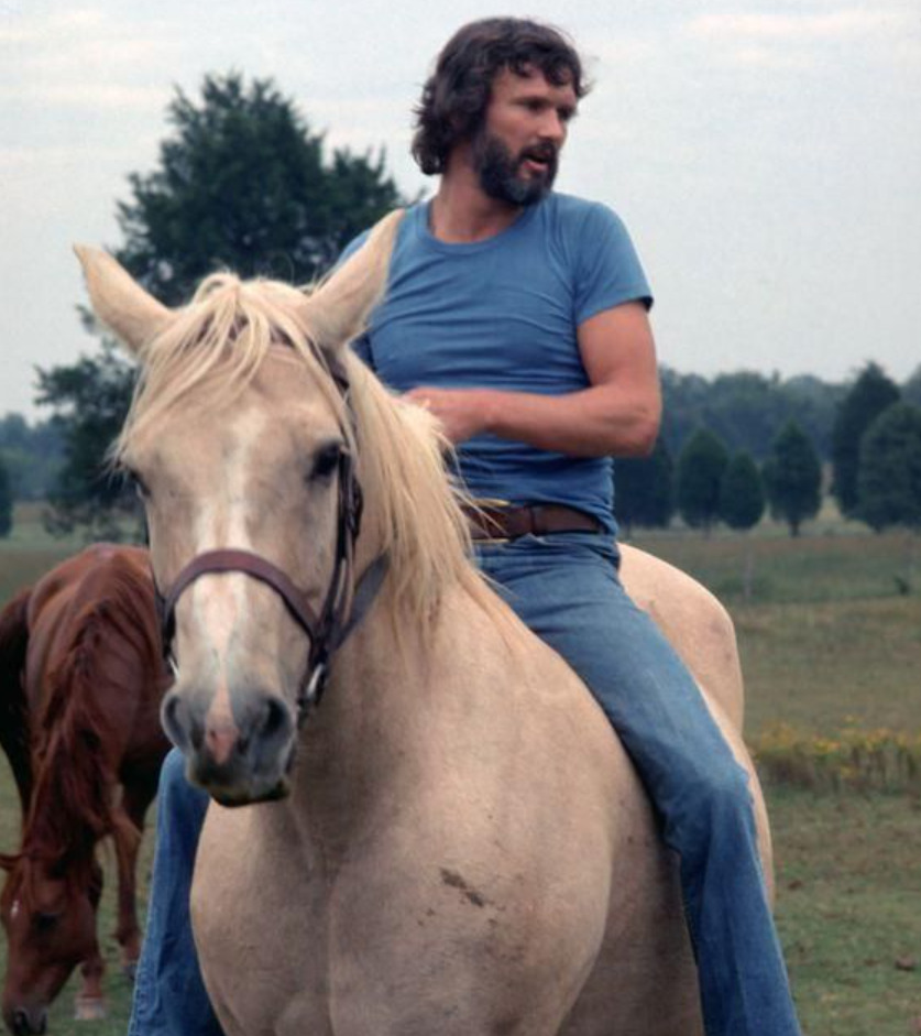 Me And Bobby McGee – Kris Kristofferson