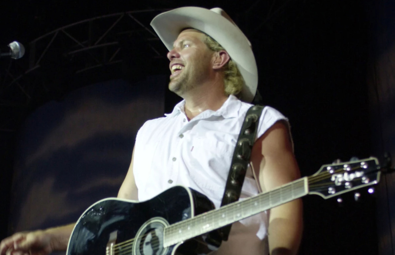 Pull My Chain – Toby Keith